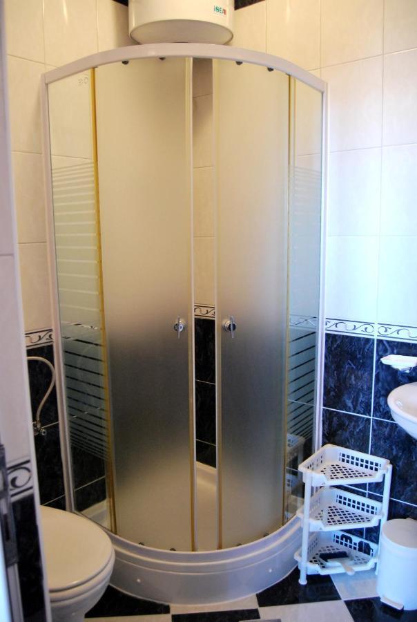 Omega Apartments Ulcinj Bagian luar foto
